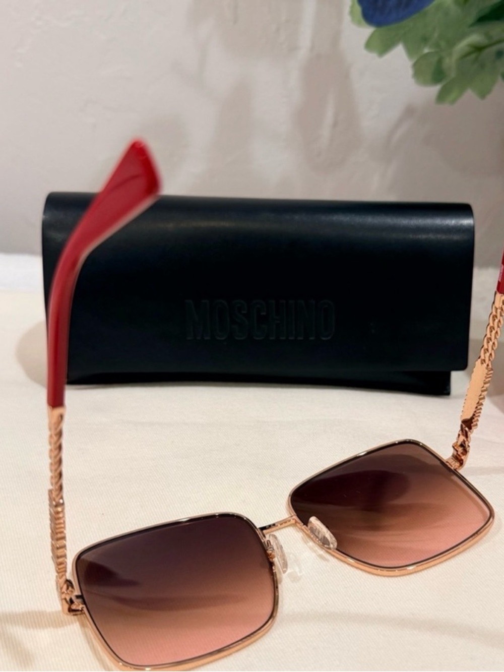 Moschino Gold Frame Sunglasses with Red Gradient Lenses - Picture 5 of 10